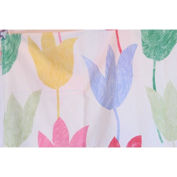 Bloomcraft Spring Summer Tulip Print Fabric Appx 52" W x 2+ Yds Large Graphic - Picture 4 of 4